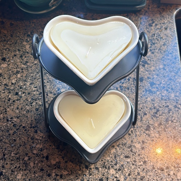 2 Longaberger Pottery Woven Traditions Heart Candles & Ramekins w/ Metal Stand - Picture 3 of 14